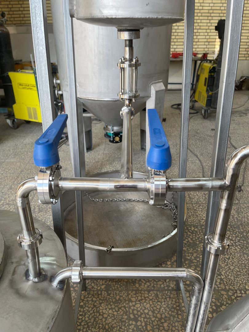 دستگاه تقطیر صنعتی عرقیات 1200 لیتری 4 دستگاه تقطیر صنعتی عرقیات 1200 لیتری